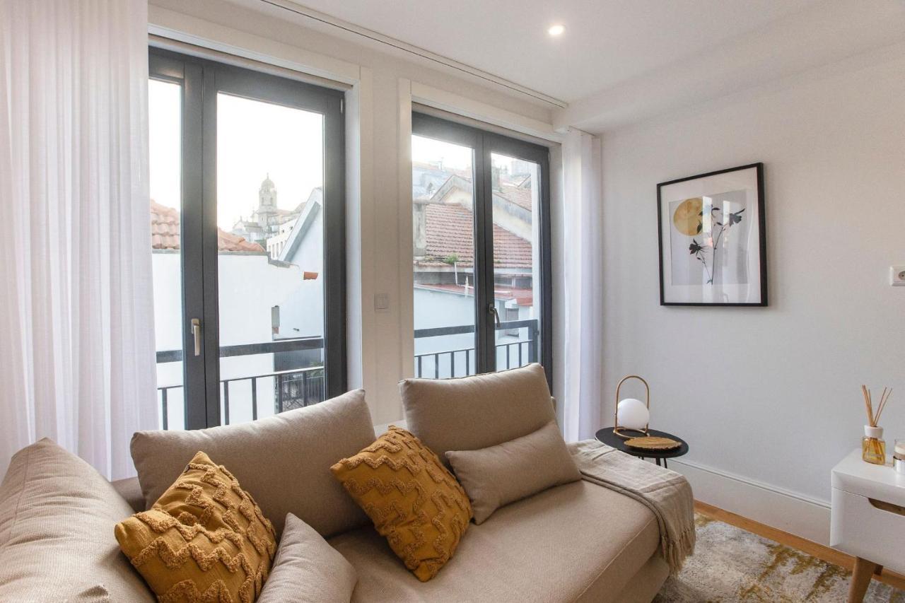 City Center 2Br Flat W/ Ac By Lovelystay Porto Dış mekan fotoğraf