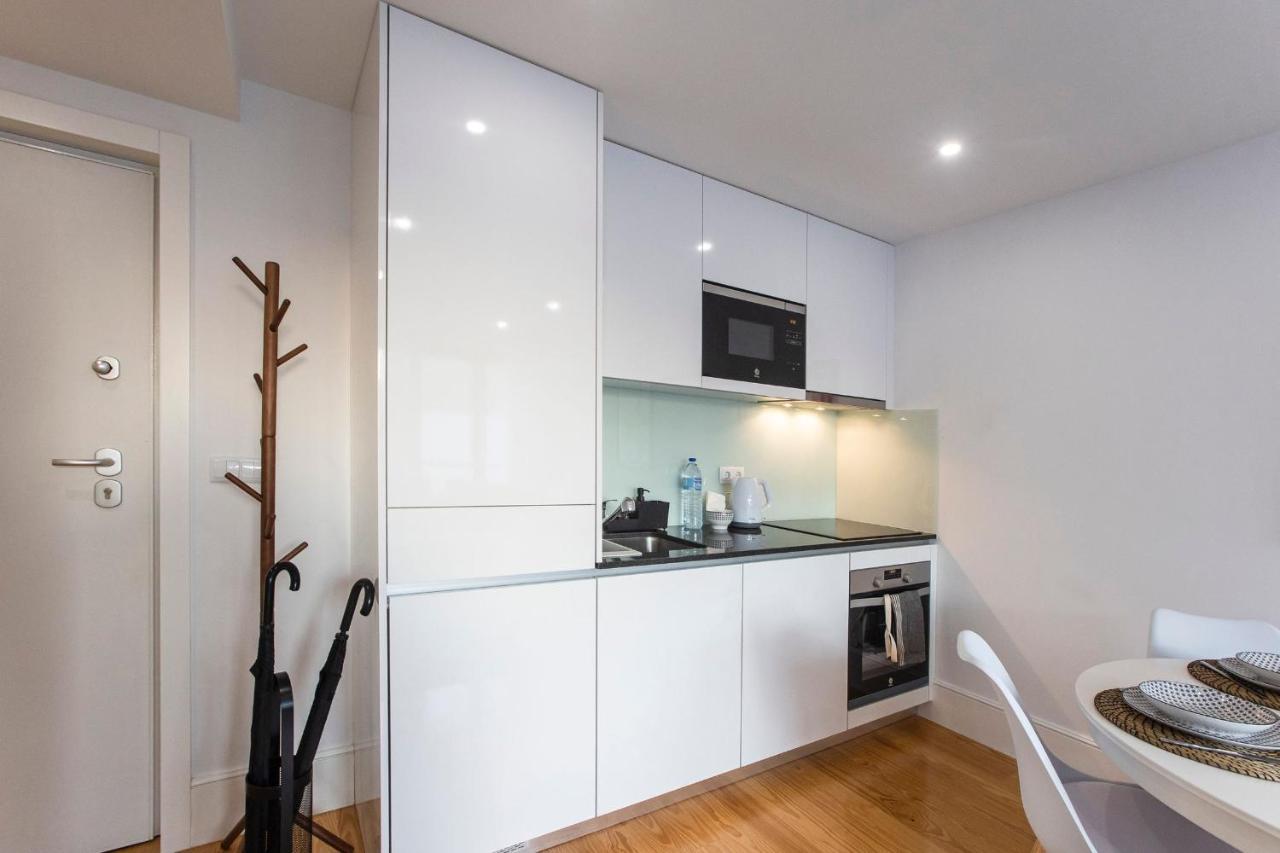 City Center 2Br Flat W/ Ac By Lovelystay Porto Dış mekan fotoğraf