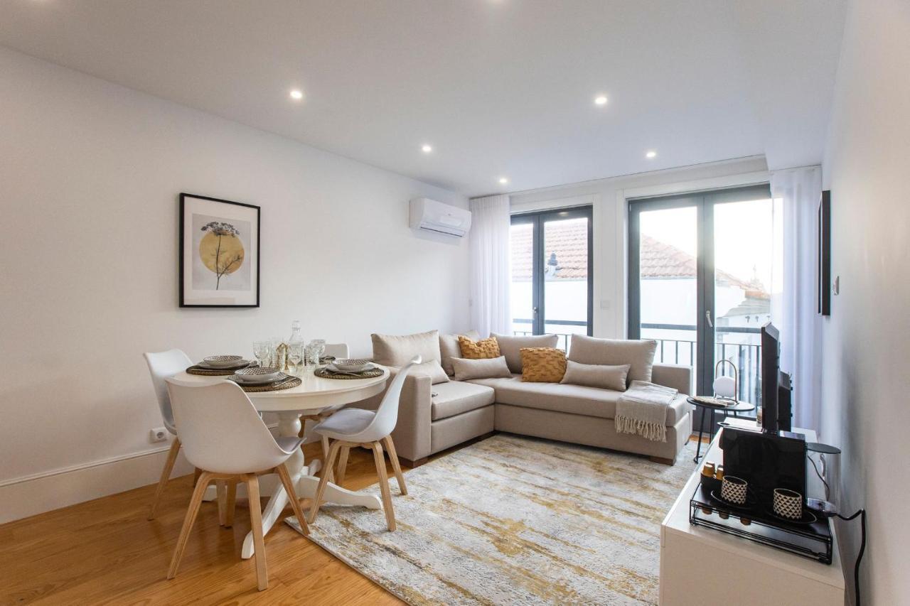 City Center 2Br Flat W/ Ac By Lovelystay Porto Dış mekan fotoğraf