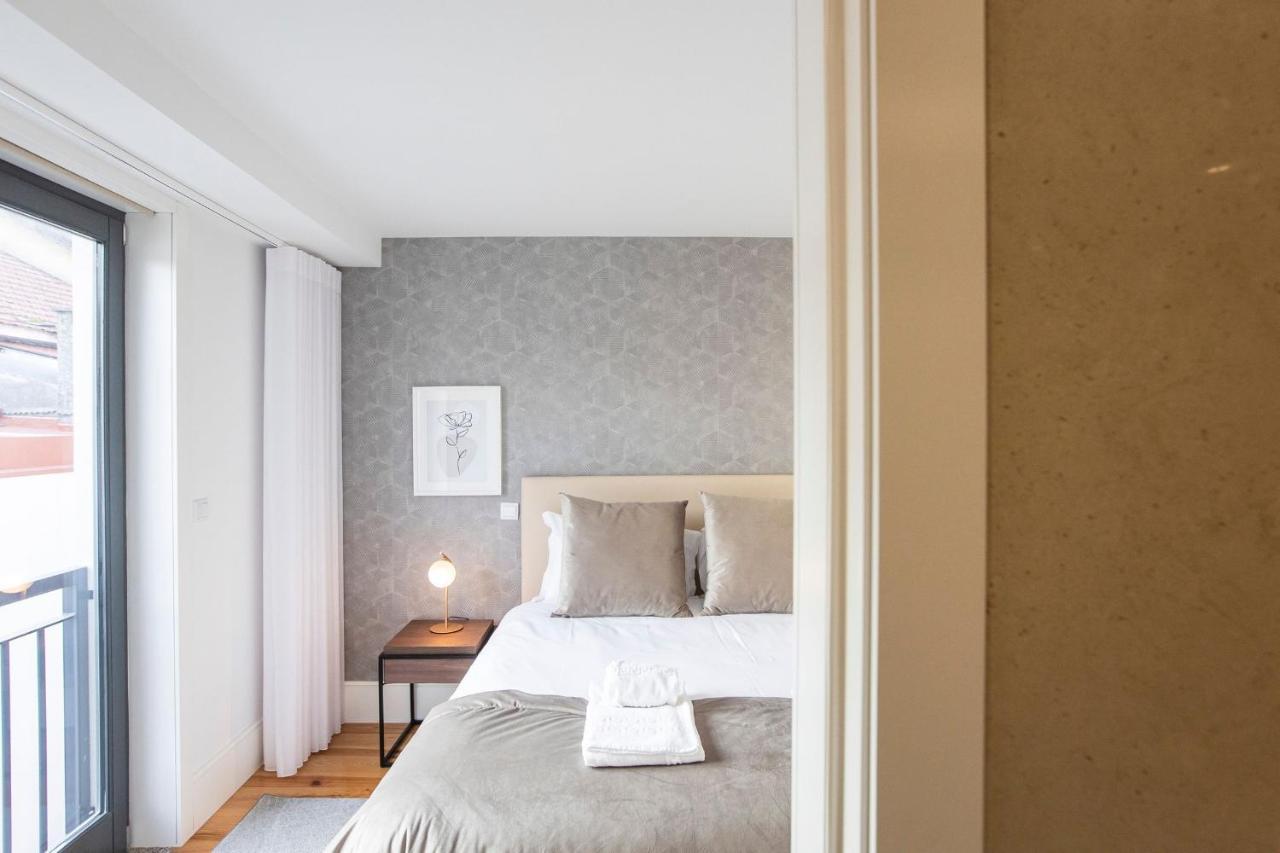 City Center 2Br Flat W/ Ac By Lovelystay Porto Dış mekan fotoğraf